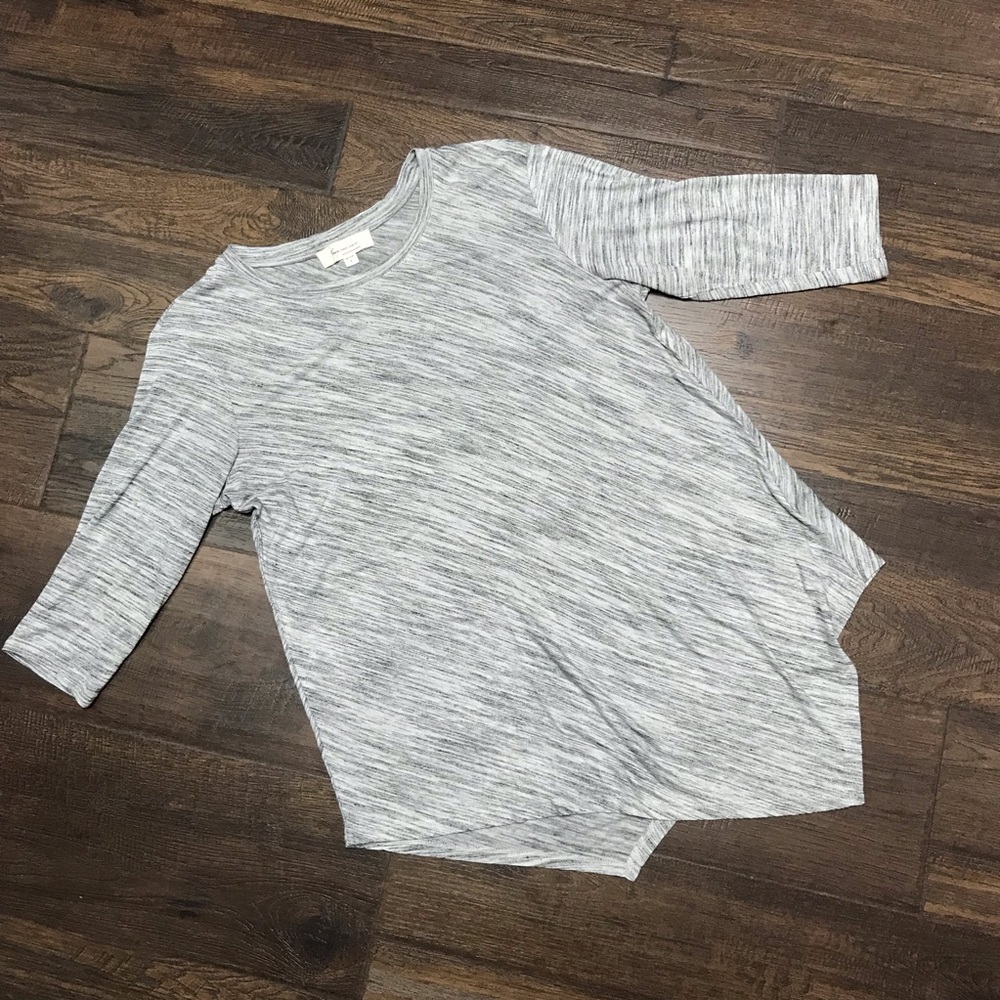 Vince Camuto Heathered Gray 3/4 Sleeve Flowy Tee